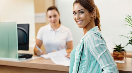 elle-attend-avec-impatience-une-journee-au-spa.jpg